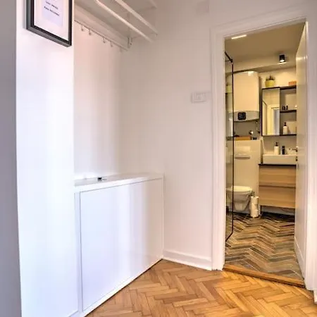 아파트 Belgrade Central Apartment